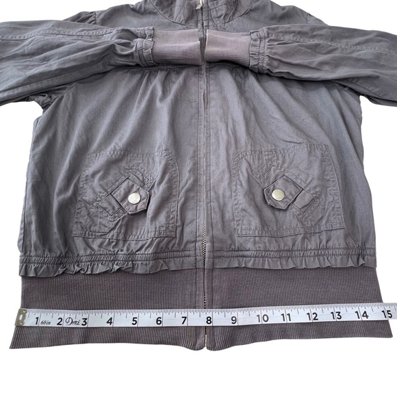 Forever 21 Retro Bomber Jacket Zip Up Lightweight 80s Coat Gray Women’s Small S - Picture 14 of 16